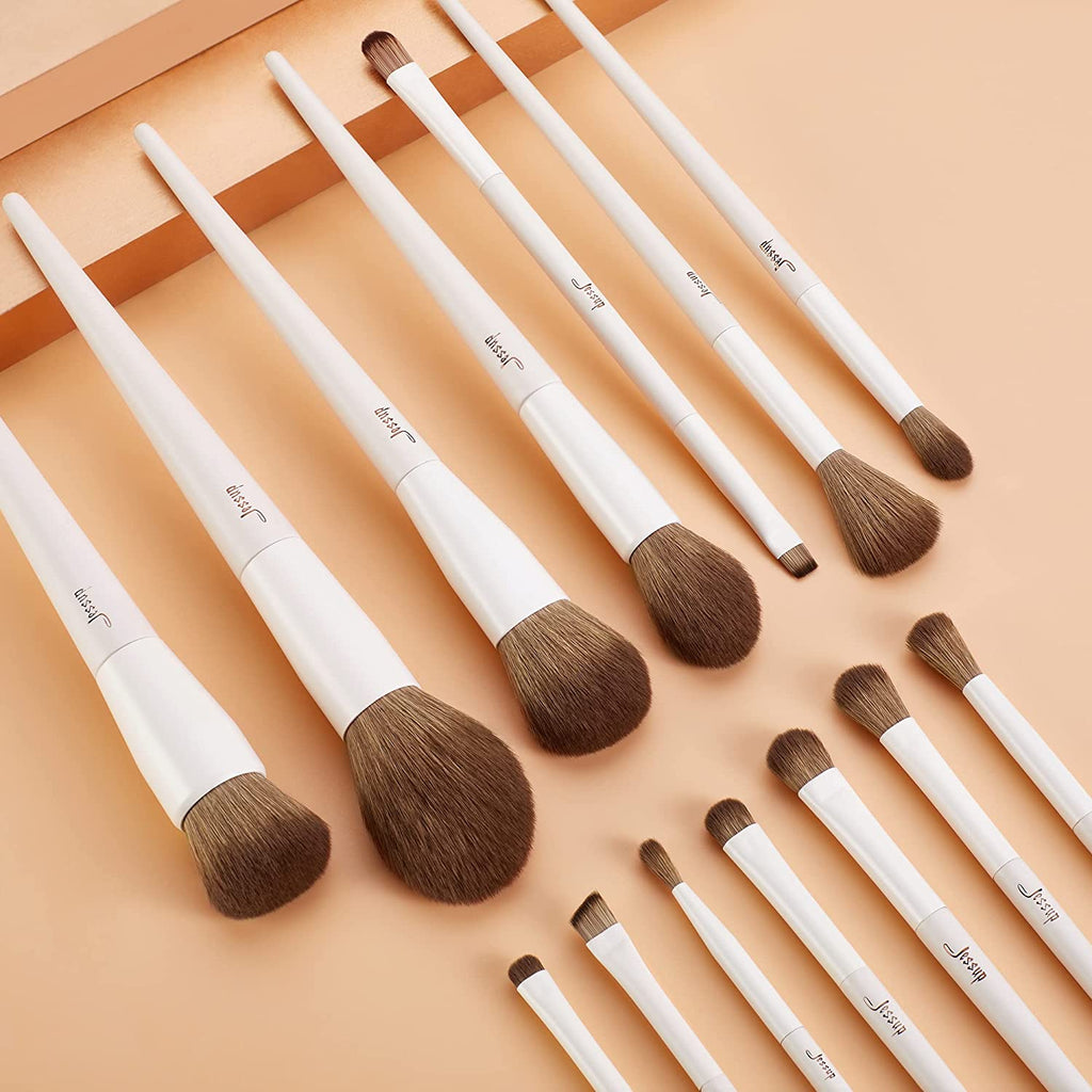 14-Piece Premium Synthetic Makeup Brush Set 